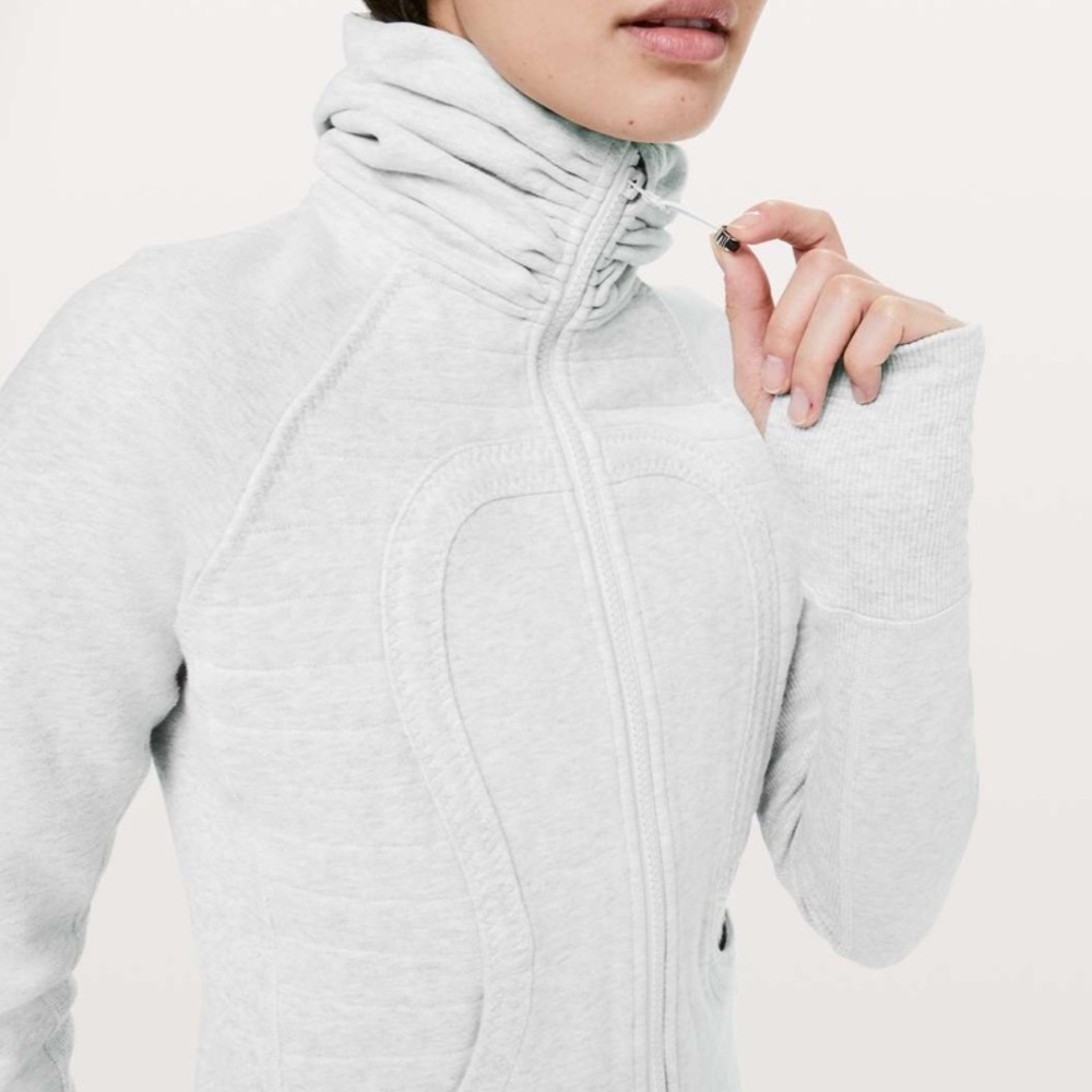 ❗️SOLD❗️Lululemon Calm & Cozy Zip Up Jacket Heathered Core Ultra Light - Picture 2 of 15